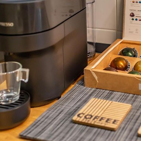 Imperium House - Appartamento Con Giardino Privato, 3 Minuti Da Metro Piazza Bologna, A-C, 罗马 外观 照片