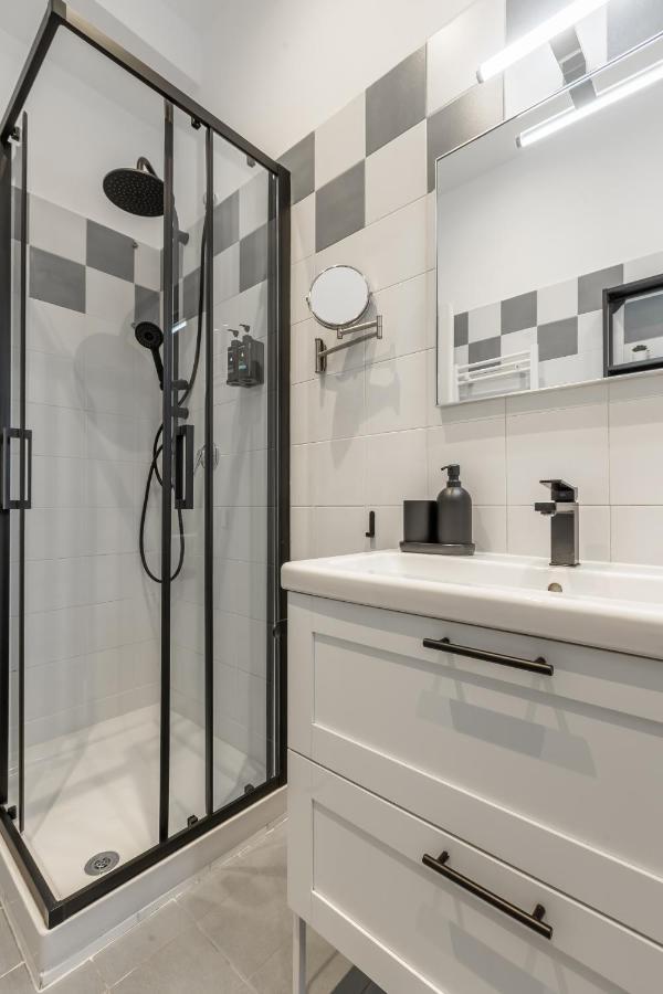 Imperium House - Appartamento Con Giardino Privato, 3 Minuti Da Metro Piazza Bologna, A-C, 罗马 外观 照片